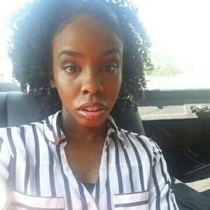 Meet your Posher, Nicole